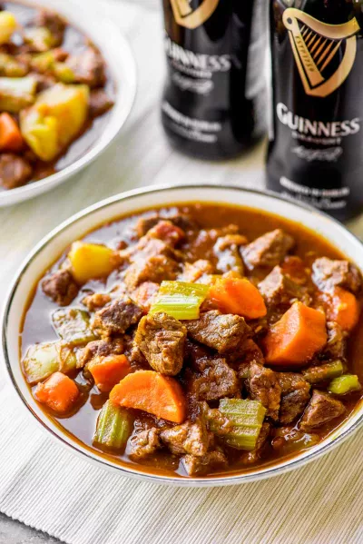 I will teach you how to make mouth-watering  beef stew